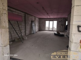 casa-la-rosu-de-vanzare-situata-in-manolesti-pret-100000-euro-neg-5