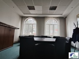 spatiu-de-inchiriat-office-2
