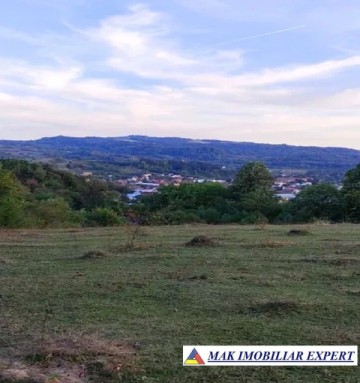 vand-teren-intravilan-7600-mp-centru-campulung-muscel-arges-1
