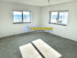 casa-noua-de-vanzare-in-alba-iulia-parter-si-etaj-cu-6-camere-la-gri-sau-finisata-complet