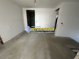 casa-noua-de-vanzare-in-alba-iulia-parter-si-etaj-cu-6-camere-la-gri-sau-finisata-complet-10