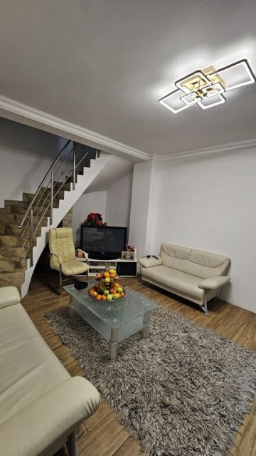 republicii-zbrezeanu-casa-pm-5cam-2bai-ter-210mp-170000-euro-3