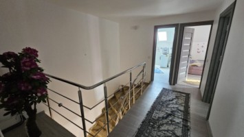 republicii-zbrezeanu-casa-pm-5cam-2bai-ter-210mp-170000-euro-17
