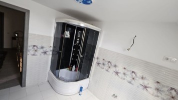 republicii-zbrezeanu-casa-pm-5cam-2bai-ter-210mp-170000-euro-19
