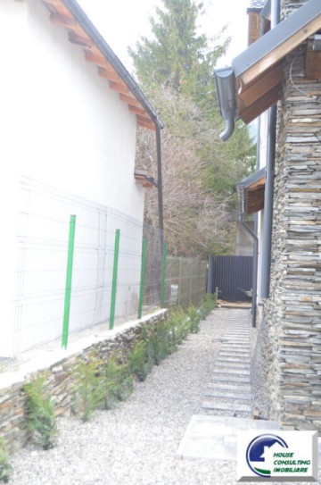 garsoniera-de-vanzare-in-busteniimobil-nou-2025-1