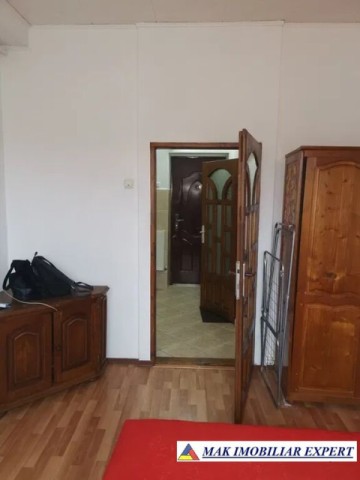 garsoniera-spatiu-confort-2-etaj-parter-de-inchiriat-in-visoi-campulung-muscel-arges-6