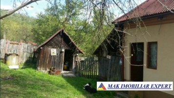 casa-2-camere-teren-7500-mp-de-vanzare-in-aninoasa-arges-4