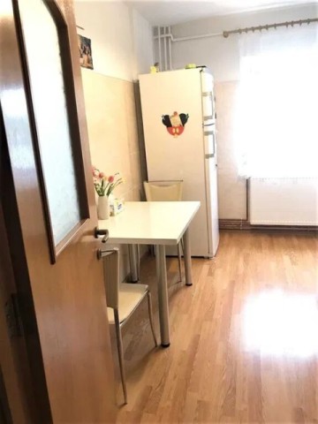 eroilor-ssporturilor-2cam-1a-sd-et1-renovat-modern-80000-euro-2