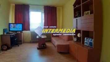 apartament-cu-2-camere-cetate-bulevard-de-vanzare-8