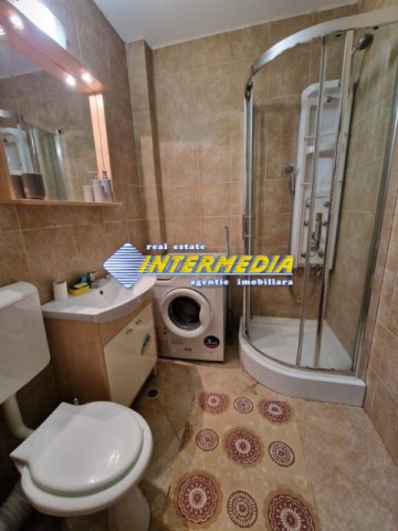 inchiriere-apartament-2-camere-bloc-nou-centru-alba-iulia-mobilat-si-utilat-complet-3