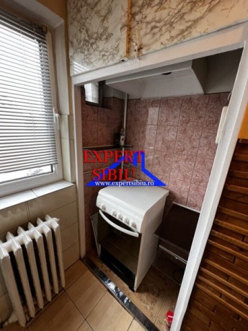inchiriez-apartament-3-camere-decomandatzona-calea-dumbravii-10