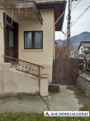 vind-casa-teren-rucar-arges-1