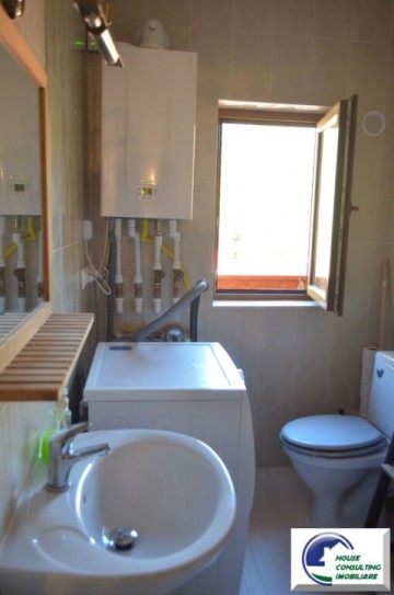 apartament-cu-2-doua-camere-cu-vedere-spectaculoasa-catre-partie-3