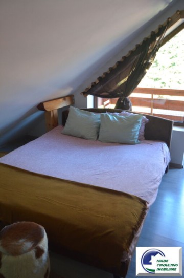 apartament-cu-2-doua-camere-cu-vedere-spectaculoasa-catre-partie-5