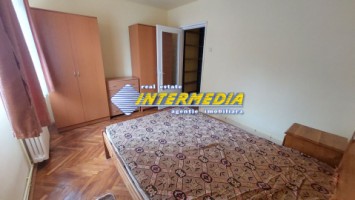 apartament-cu-2-camere-de-inchiriat-zona-cetate-closca-2