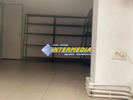 spatiu-comercial-32-mp-de-inchiriat-alba-iulia-zona-cetate-piata-mercur-3