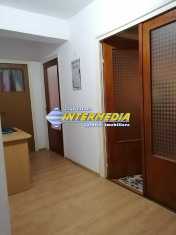 apartament-2-camere-decomandat-de-vanzare-zona-centru-in-alba-iulia-finisat-3