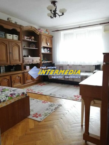 apartament-2-camere-decomandat-de-vanzare-zona-centru-in-alba-iulia-finisat-1