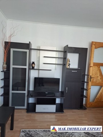 apartament-3-camere-confort-2-etaj-34-de-inchiriat-in-campulung-muscel-arges-1