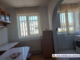 apartament-3-camere-confort-2-etaj-34-de-inchiriat-in-campulung-muscel-arges-12