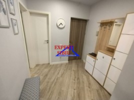 inchiriez-apartament-3-camere-dec-recent-renovat-zona-centrala-11