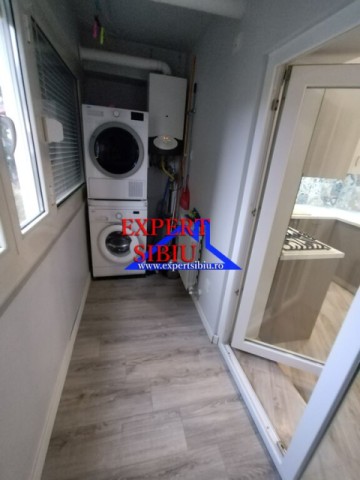 inchiriez-apartament-3-camere-dec-recent-renovat-zona-centrala-7