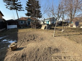 casa-teren-de-vanzare-situata-in-com-cosula-pret-49000-euro-negociabil-1