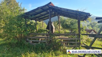 vila-spatioasa-cu-4-camere-de-vanzare-si-teren-de-5000-mp-in-stoenesti-arges-31