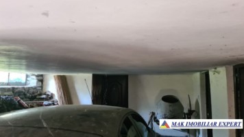 vila-spatioasa-cu-4-camere-de-vanzare-si-teren-de-5000-mp-in-stoenesti-arges-28