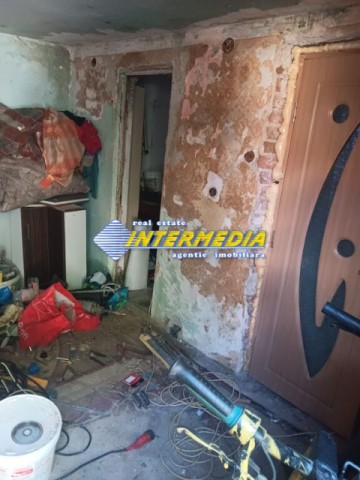 casa-de-vanzare-in-alba-iulia-zona-cetate-in-apropiere-de-piata-5