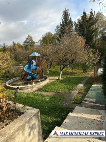 vila-6-camere-si-teren-1050-mp-de-vanzare-valea-mare-pravat-arges-7