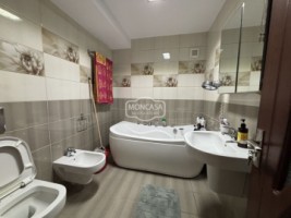 apartament-3-camere-s-84-mp-zona-unirii-cu-vad-comercial-1