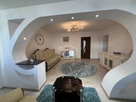 apartament-3-camere-s-84-mp-zona-unirii-cu-vad-comercial
