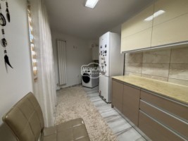 apartament-3-camere-s-84-mp-zona-unirii-cu-vad-comercial-18