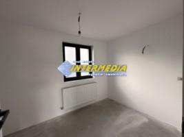 okazie-casa-noua-vanzare-cetate-piata-cu-500-mp-teren-finisata-la-cheie-16