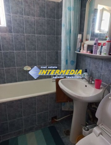 apartament-3-camere-de-vanzare-in-alba-iulia-cetate-zona-piata-6