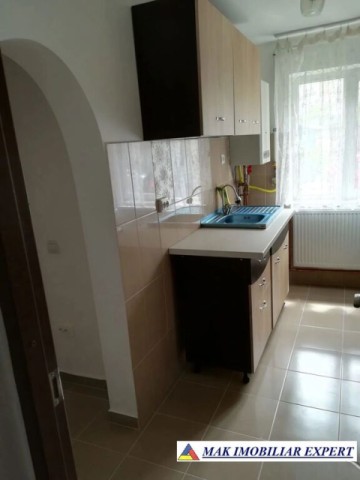 dec-2025-inchiriez-apartament-2-camere-confort-1-et-p-flamanda-campulung-muscel-arges-2