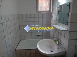 apartament-2-camere-50-mp-de-vanzare-cetate-bulevard-3