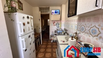 apartament-4-camere-etaj-2-de-vanzare-in-cisnadie-2-bai-si-2-balcoane-5