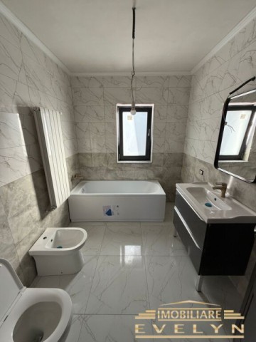casa-noua-117mp-teren-390mp-zona-drumul-tatarilor-pret-138000-euro-negociabil-6