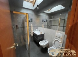 apartament-4-camere-la-mansarda-zona-mall-5
