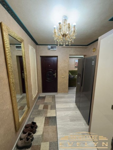 apartament-3-camere-transformat-in-2-garaj-zona-spalatoria-chelarasu-3