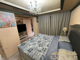 apartament-3-camere-transformat-in-2-garaj-zona-spalatoria-chelarasu-9