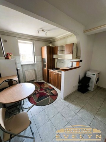 apartament-2-camere-tip-decomandat-zona-scoala-nr7-3