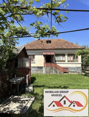 casa-4-camere-si-teren-1000-mp-intravilan-comaninoasa-pret-35000-euro