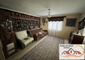 casa-4-camere-si-teren-1000-mp-intravilan-comaninoasa-pret-35000-euro-4