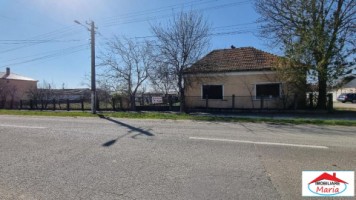 casa-veche-cu-teren-1440-mp-in-lazuri-id-22964-1