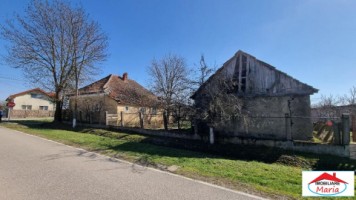 casa-veche-cu-teren-1440-mp-in-lazuri-id-22964-5