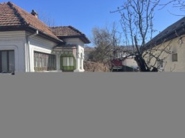 casa-de-vanzare-4-camerebaiebucatariebeci-si-dependenta-cat-si-suprafata-de-433-mp-teren-intravilan-in-campulung-muscel-pret-80000-euro-negociabil-3
