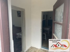 casa-de-vanzare-4-camerebaiebucatariebeci-si-dependenta-cat-si-suprafata-de-433-mp-teren-intravilan-in-campulung-muscel-pret-80000-euro-negociabil-15